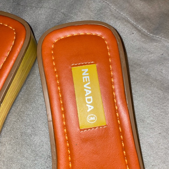 Sandals by Nevada, Yellow/Orange Low Heel, Sz 9 - Picture 5 of 13